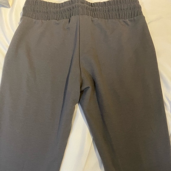 Free People FP Movement Jogger Sweatpants Gray Sunny Skinny Size XSmall - Picture 11 of 15